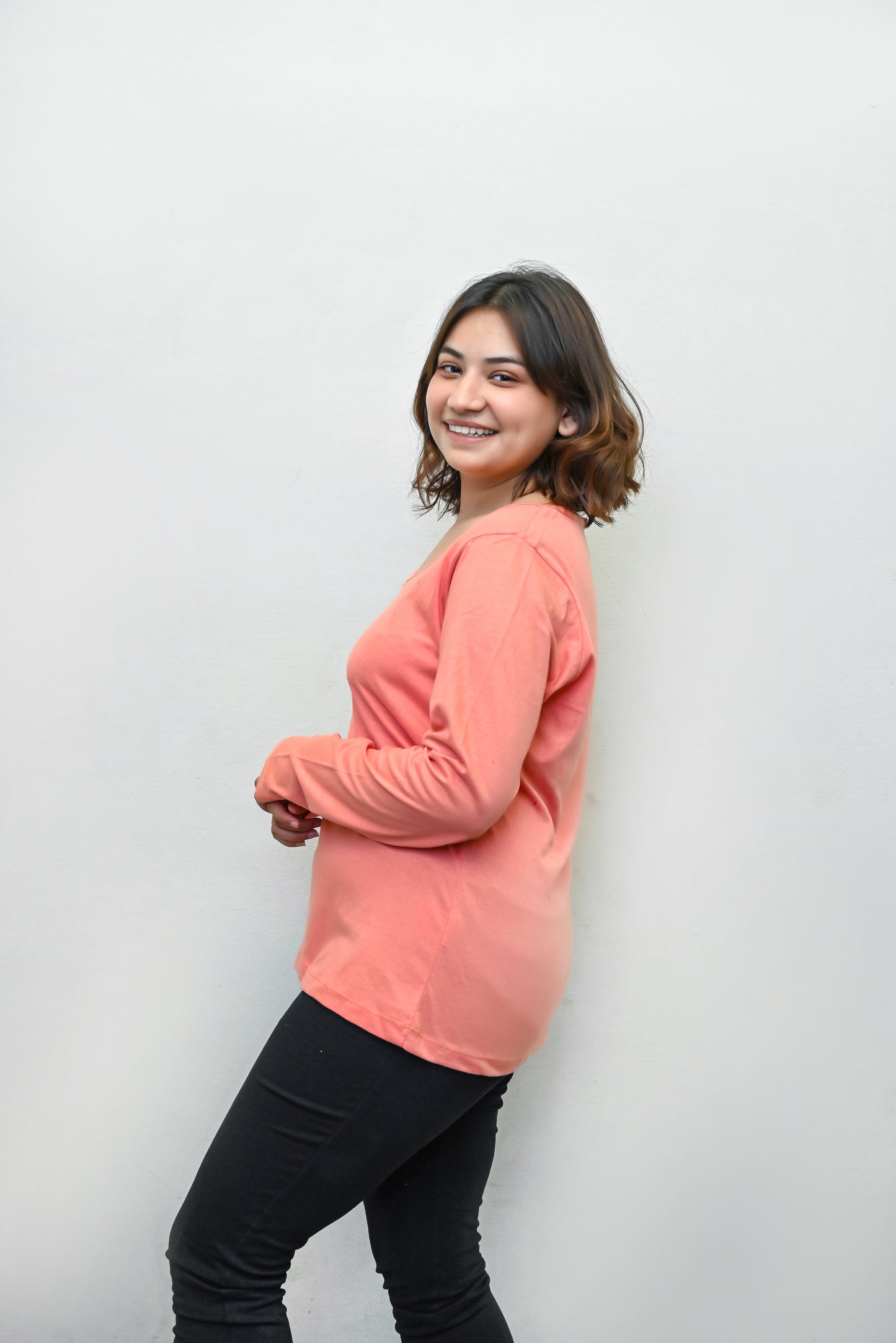 Title Ladies V-Neck Long Sleeve Tee Short