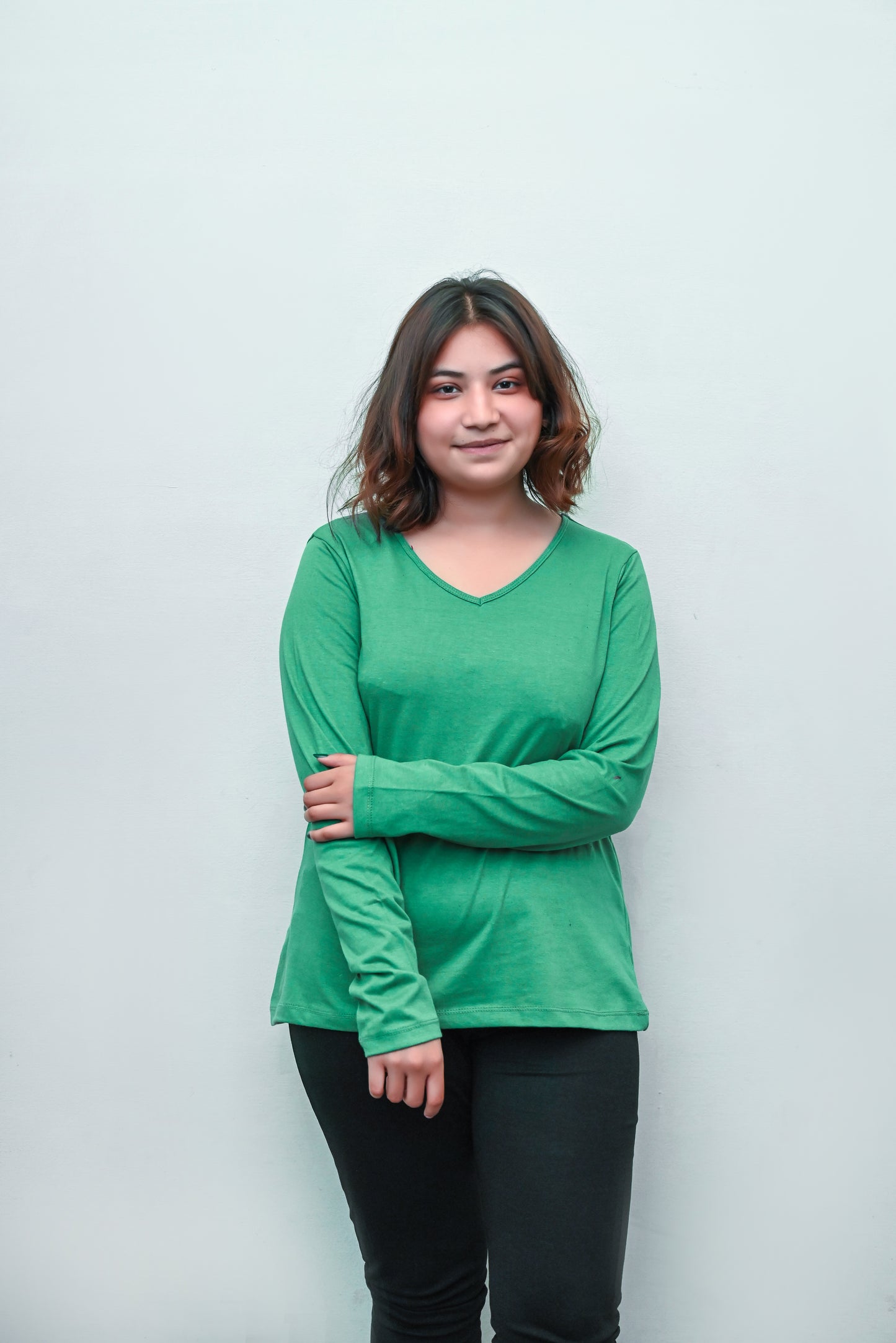 Title Ladies V-Neck Long Sleeve Tee Short