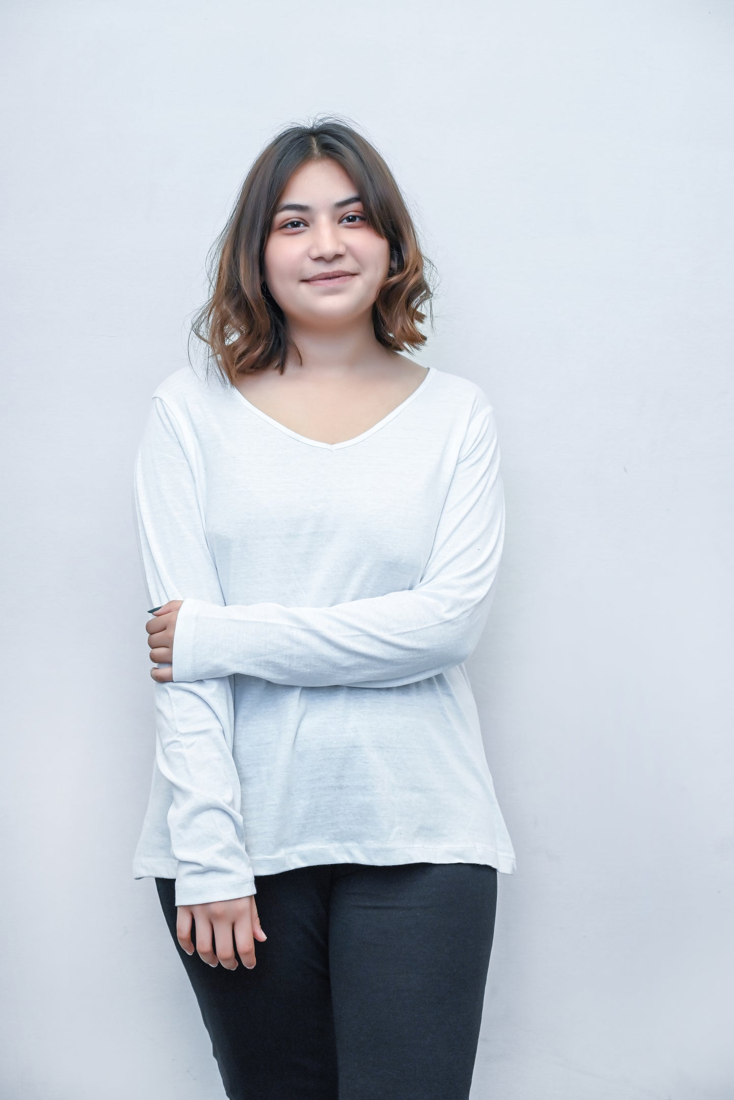 Title Ladies V-Neck Long Sleeve Tee Short