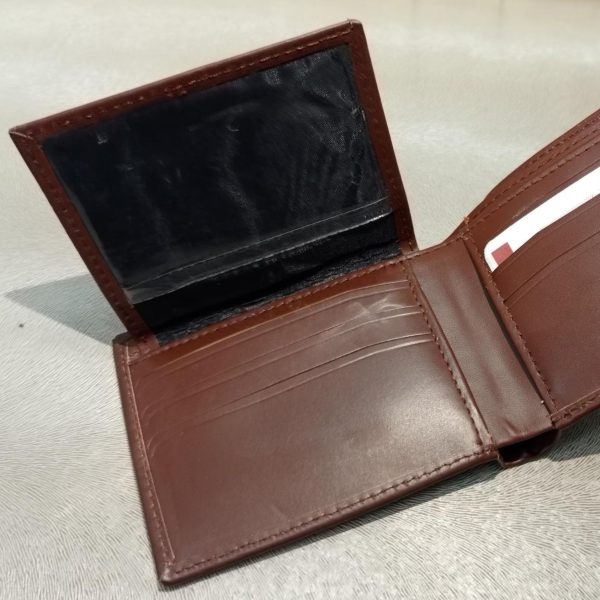 Men’s Genuine Leather Wallet | Stylish Bifold Purse With Clasp