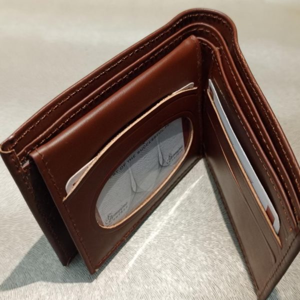 Men’s Genuine Leather Wallet | Stylish Bifold Purse With Clasp